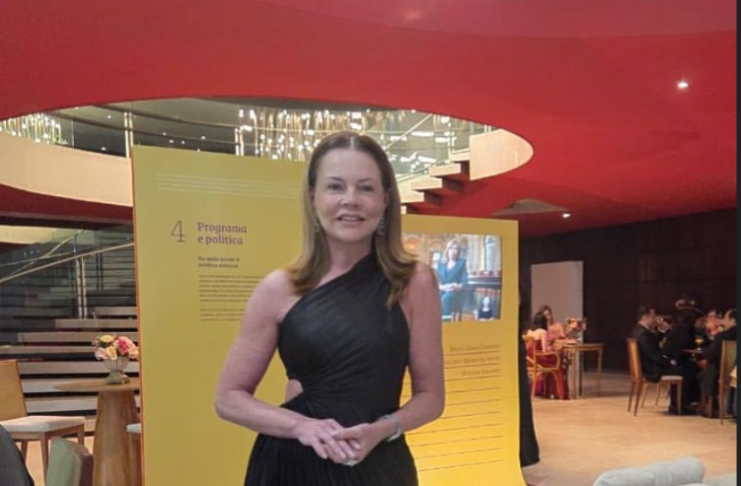 Diretora do The Westin Porto de Galinhas, Ana Helena Malheiros, recebe prêmio em Minas Gerais