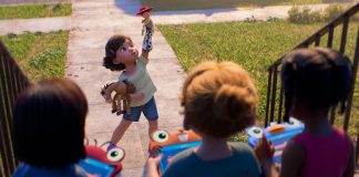 Shopping Costa Dourada promove sessão de cinema inclusiva com a animação Toy Story 5
