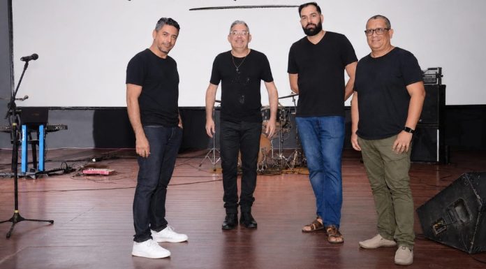 Versos de Outubro leva a força do rock ao palco do Grande Encontro da Jovem Guarda, em Camaragibe