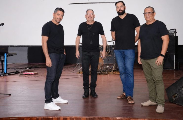 Versos de Outubro leva a força do rock ao palco do Grande Encontro da Jovem Guarda, em Camaragibe
