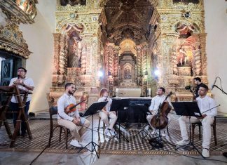 Música na Igreja emociona público com concerto no bairro de Santo Antônio, no Recife