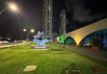 Recife Expo Center ilumina fachada nas cores verde e amarelo, em apoio às campanhas de conscientização de julho