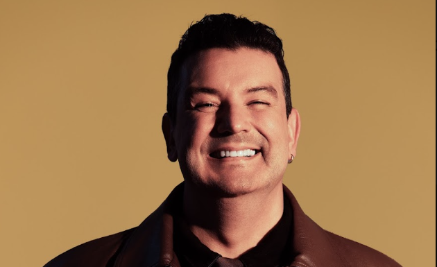 André Rio celebra retorno de turnê europeia com show especial em Olinda