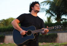 Shopping Costa Dourada promove show gratuito de Marcelo Vilar