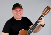 Hotel Intercity Suape Costa Dourada promove happy hour com o cantor Pablo Rogério