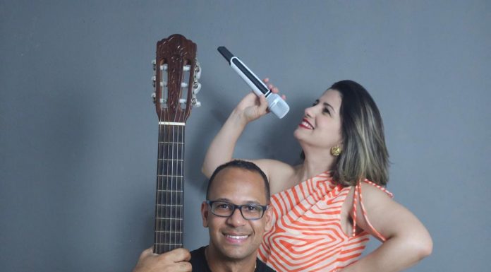 Hotel Intercity Suape Costa Dourada promove happy hour com o Casal Show, Amanda Marques e Danilo Mesquita