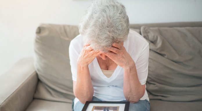 Dia Mundial do Alzheimer: esquecimento comum ou sinal de alerta? Veja como identificar os primeiros sintomas