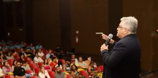 Palestra no Recife discute proteção dos jovens em tempos de IA