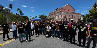 SINPOL-PE realiza protesto para cobrar correção de distorções no PCS
