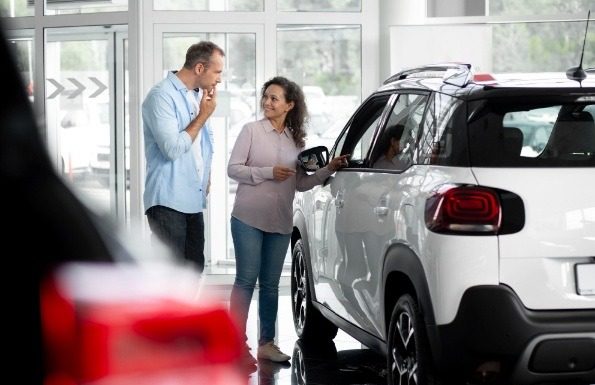 Feirões de automóveis oferecem oportunidades em tempos de cautela econômica