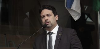 Felipe Alecrim, Vereador de Recife, denuncia abandono de pessoas em situação de rua e desafia Prefeitura a apresentar projetos