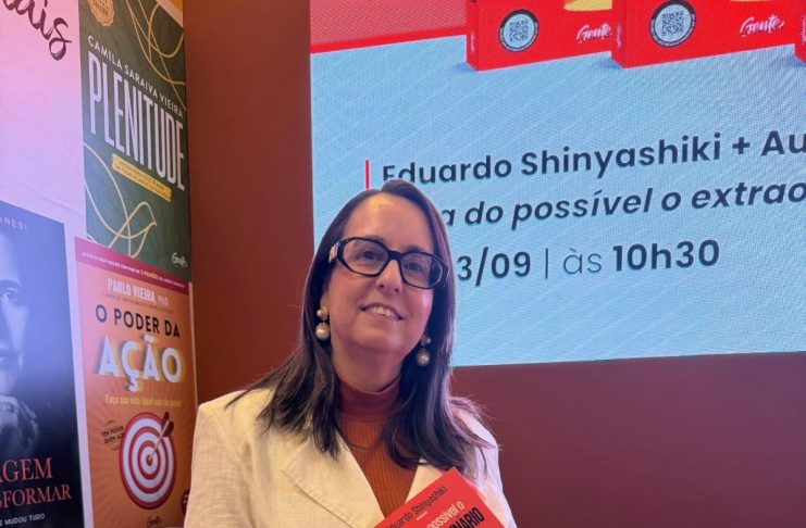 Educadora financeira de Petrolina Jena Agra, é destaque na Bienal de São Paulo