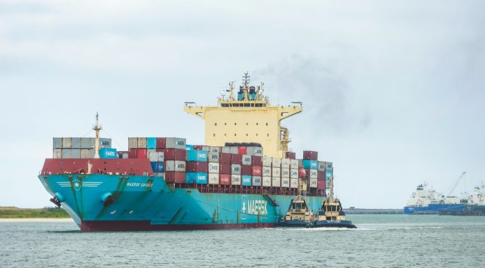 APM Terminals Suape recebe em seu terminal, primeiro navio 100% eletrificado
