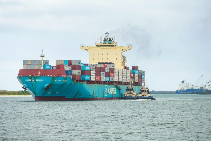 navio-eletrificado-porto-suape-020926