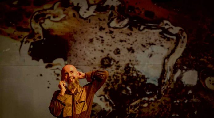 Caixa Cultural Recife apresenta o espetáculo “A INVENÇÃO DO NORDESTE”, com o Grupo Carmin (RN)