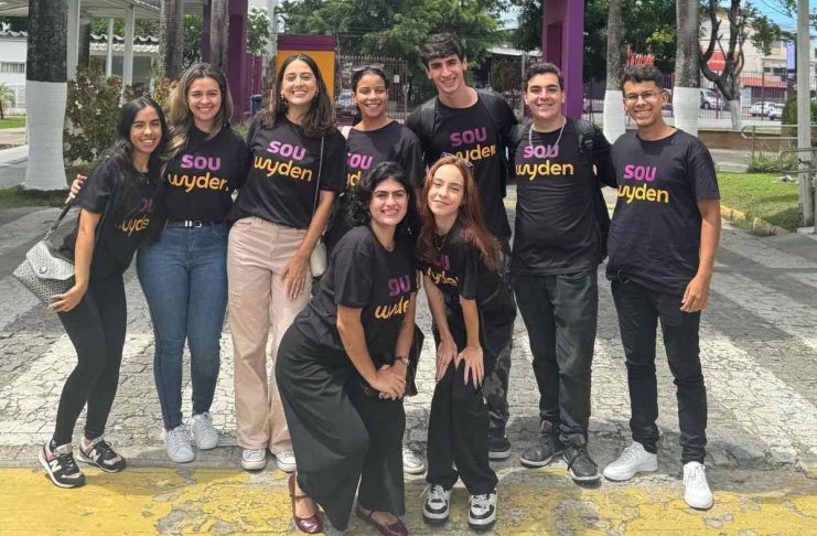 Universitários de Recife participam dos bastidores do festival Clássicos do Brasil