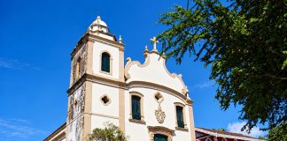 Feijoada dançante vai arrecadar recursos para ajudar na retomada das atividades da Igreja de São Pedro Mártir de Verona, em Olinda