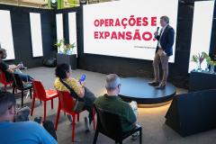 Ferreira Costa reforça estoques e abre mais de 500 vagas para a Black Friday