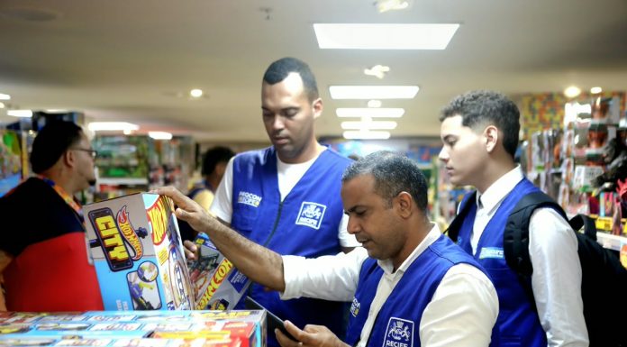 Procon Recife fiscaliza lojas e espaços de lazer voltados ao público infantil